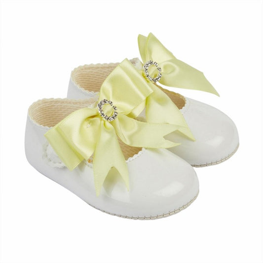 Girls baypod's lemon bow diamond white traditional soft sole shoes - Lemon/white